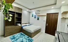 Dlux Saigon Condo